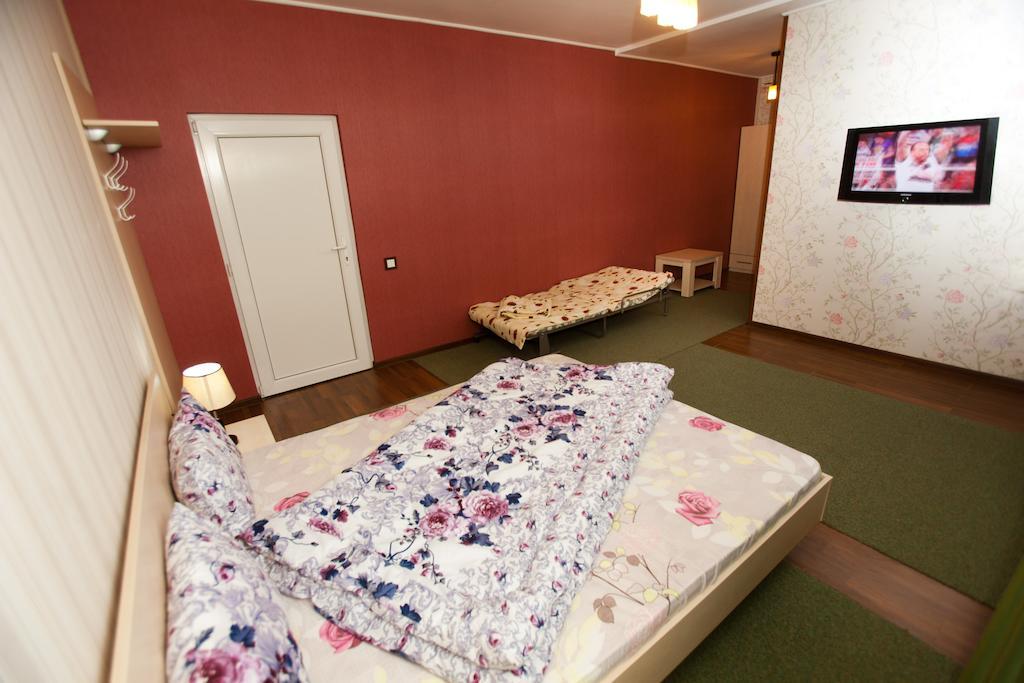 Hotel La Gil Bucharest Room photo